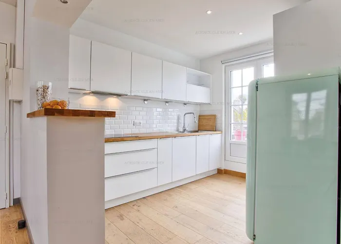 아파트 Avec Terrasse En Centre Balneaire - 4 Pers. - Fr-1-788-102 *